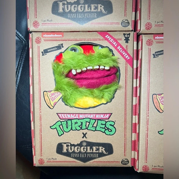 New In Box! Full Set of Fuggler Limited Edition TMNT - Picture 6 of 9